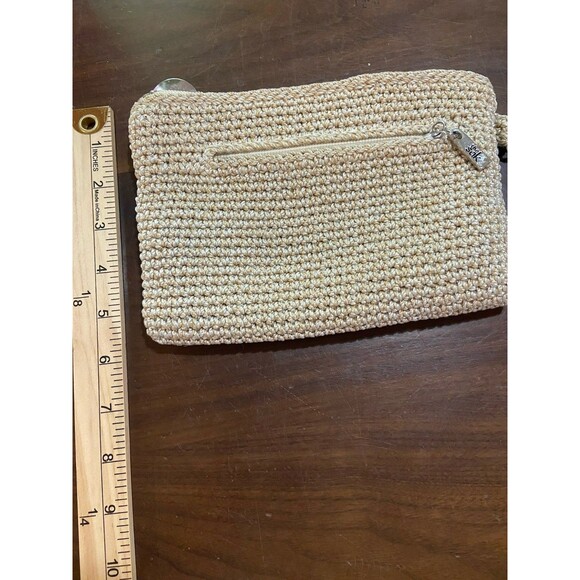 The Sak Beige Flecked Crochet Wristlet Two Charms Side Pocket Multiple Dividers - Picture 9 of 9